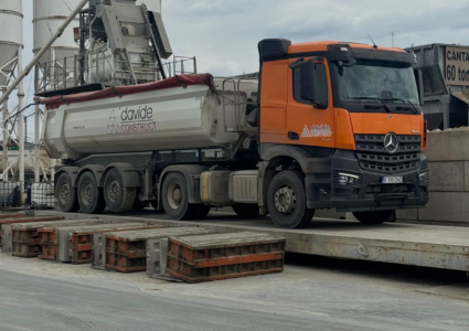 MBZ ACTROS 4